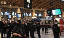 Шестима души са ранени при нападение с нож в Париж