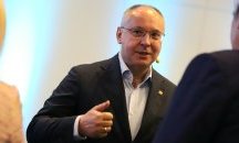 Сергей Станишев с остра критика към Корнелия Нинова
