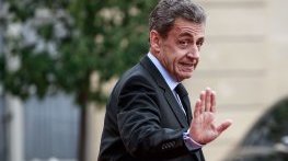 Саркози отрича обвинението