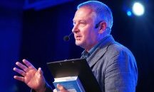 Относно: Георги Господинов