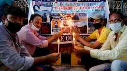 Доброкомшийски взаимоотношения