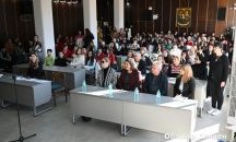 Гимназия „Дамян Дамянов“ отбеляза 90 години от рождението на поета