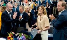 Относно: Роберта Мецола