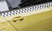 Регулация вместо конкуренция: София вдига цените на такситата, но не и стандарта