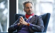 Относно: Алекс Карп