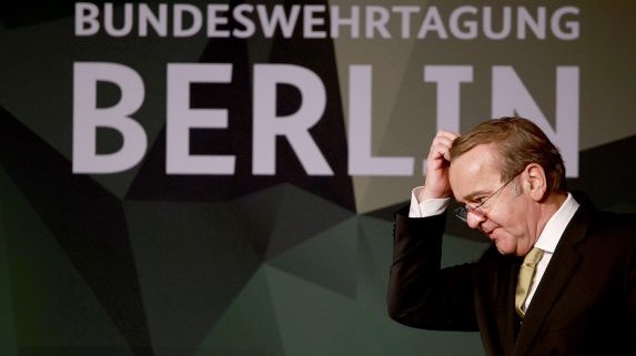 Дилемата на милитаризма 