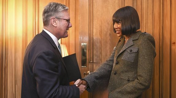 Обществената роля на супермоделите