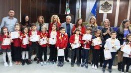 Рекорден брой медали завоюваха сливенските ученици в международното състезание „Математика без граници“