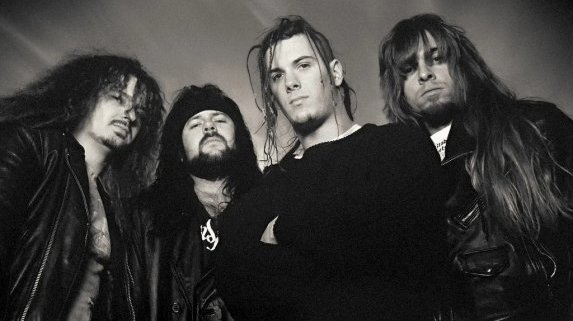 Миналото на Pantera: от глем към груув