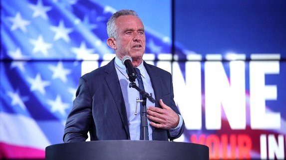 Относно: Робърт Ф. Кенеди-младши