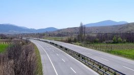 Македонската въпросителна