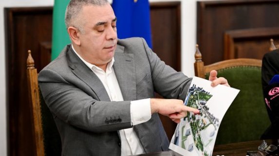 Община Сливен получи безвъзмездно терен на бившите военни поделения и ще изгражда зелен парк