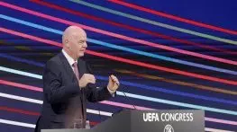 Мачът е свирен