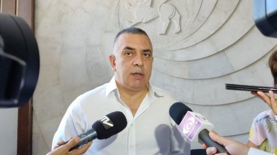 Стефан Радев: Нов срок за общински проекти се появява след месеци със задна дата